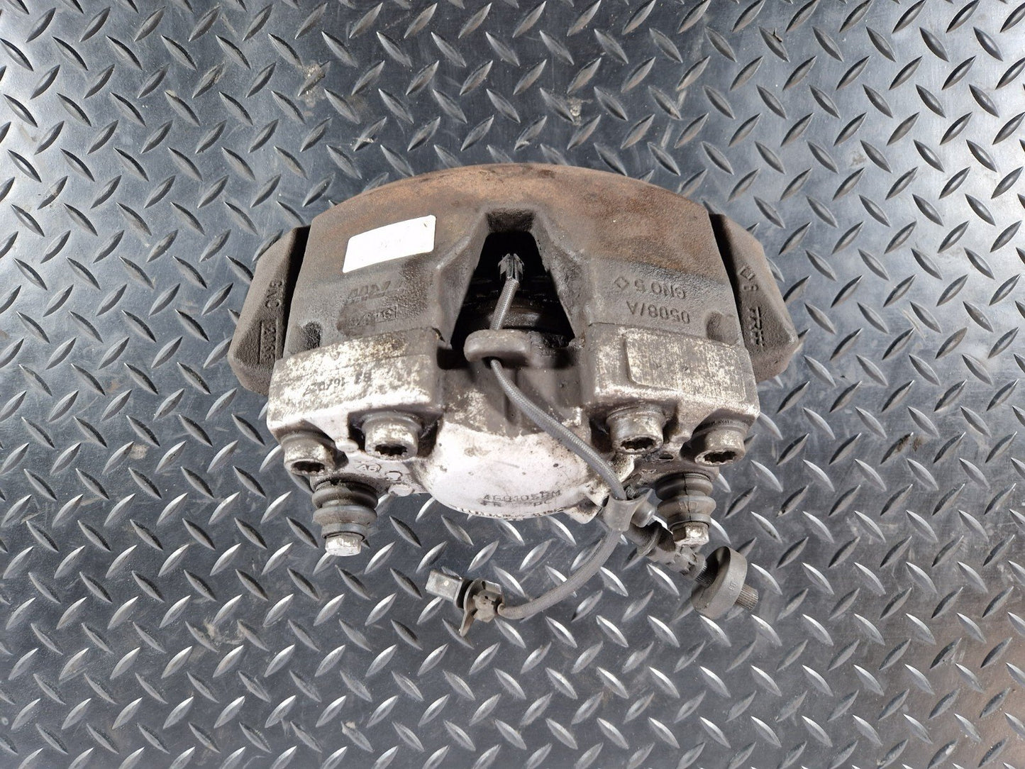 12-18 AUDI A6 C7 FRONT LEFT N/S GENUINE BRAKE CALIPER 4G0105BM 32348421-A