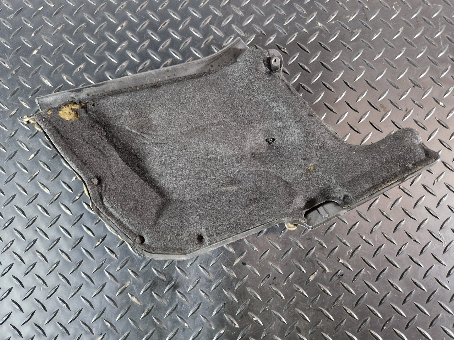 11-19 MERCEDES BENZ ML W166 ENGINE BAY SOUND INSULATION COVER RIGHT A1666201578