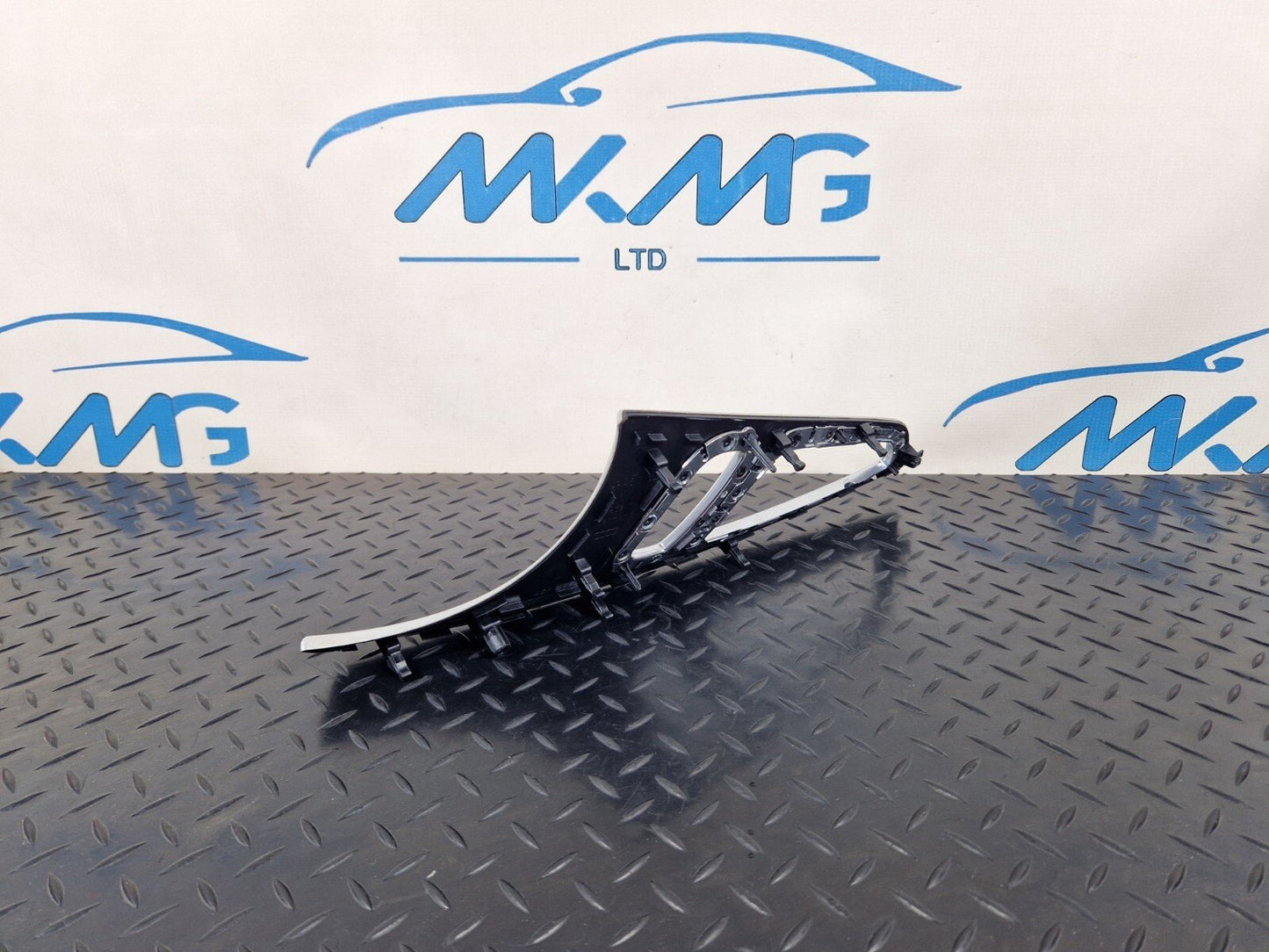 10-18 AUDI A7 4G S-LINE INTERIOR DOOR SURROUND TRIM RIGHT DRIVER SIDE 4G8867410