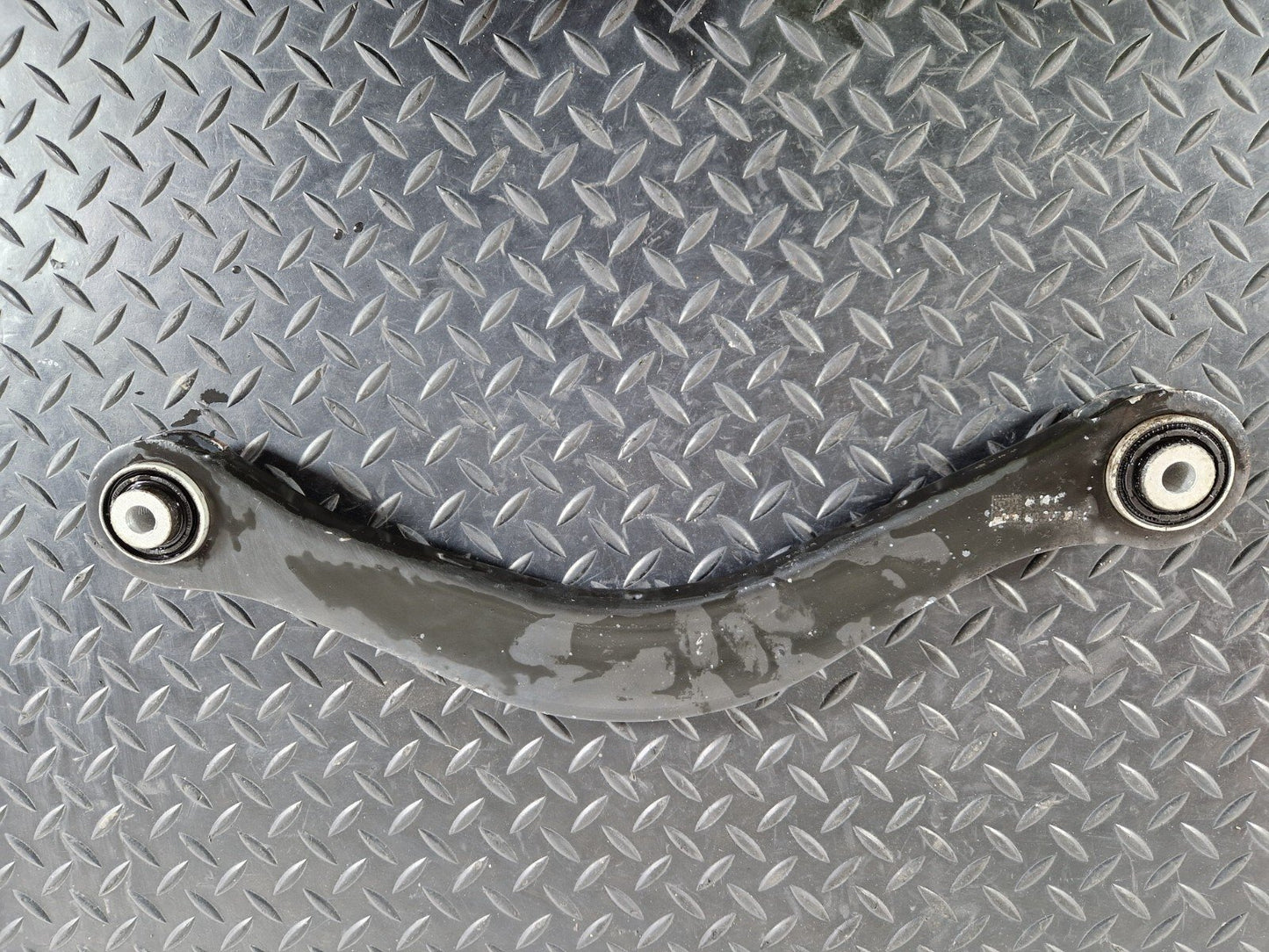 16-19 AUDI A4 AVANT B9 REAR RIGHT CONTROL ARM 8W0505371B 8W0505398