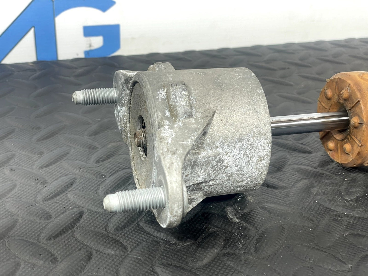 12-18 MERCEDES A B CLA-W176 W246 C117 GENUINE REAR SHOCK ABSORBER A1763201531