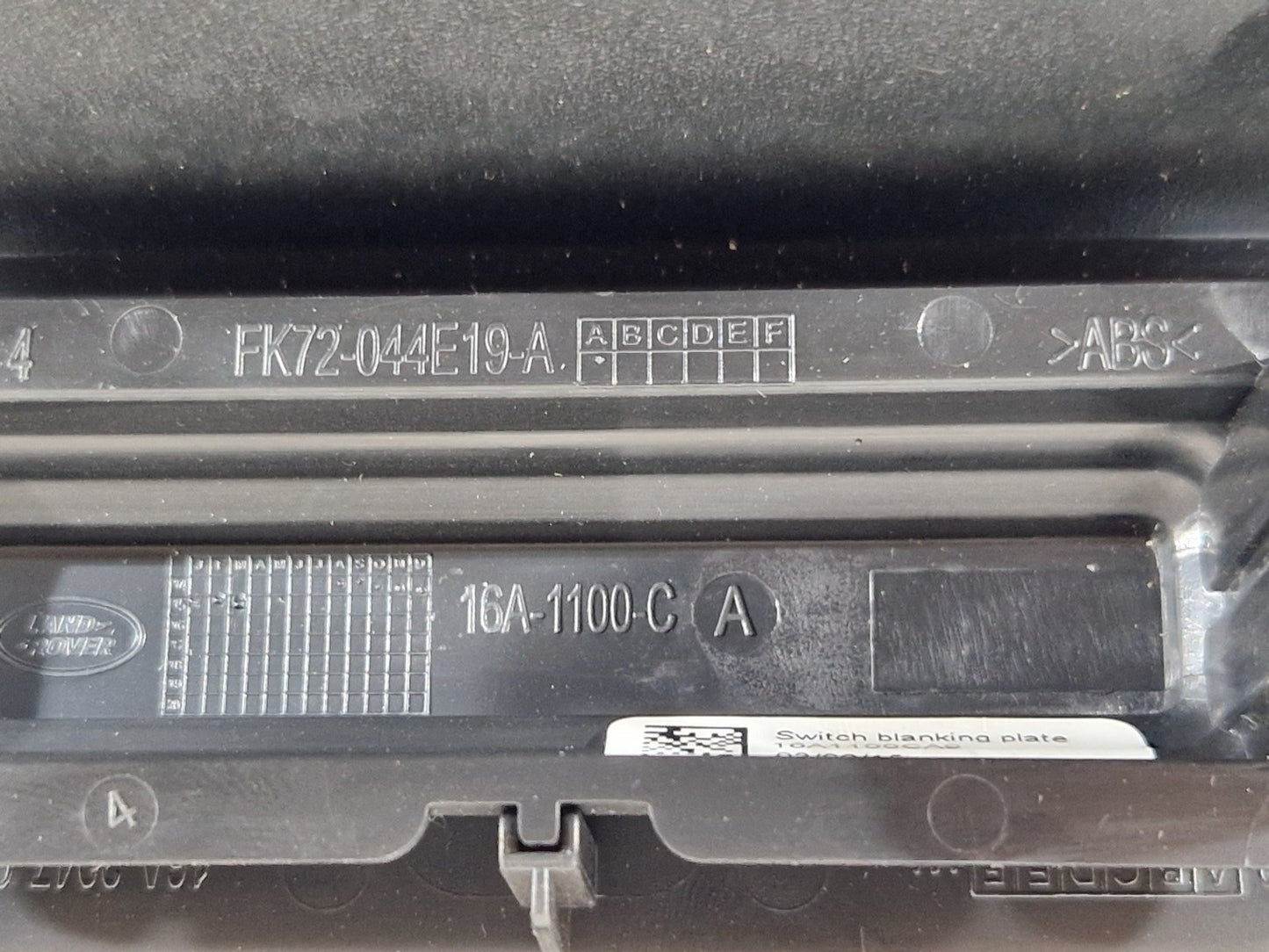 14-19 LAND ROVER L550 DISCOVERY SPORT REAR CENTRE CONSOLE TRIM COVER 16A2326CB9