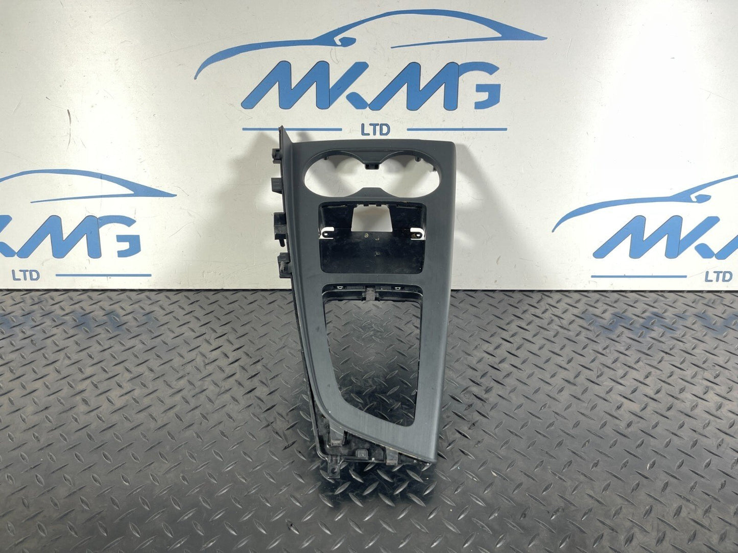 16-23 AUDI A5 F5 SPORTBACK S-LINE GENUINE CENTRE CONSOLE TRIM 8W2864261A