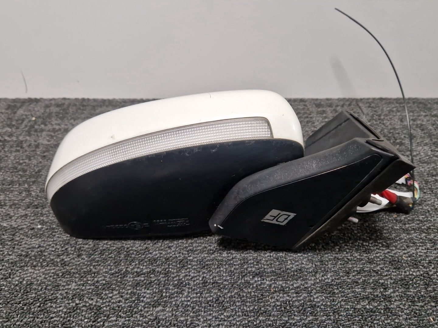 Honda CR-Z MK1 (ZF13) Coupe Front Right O/S Door Wing Mirror White NH-624P