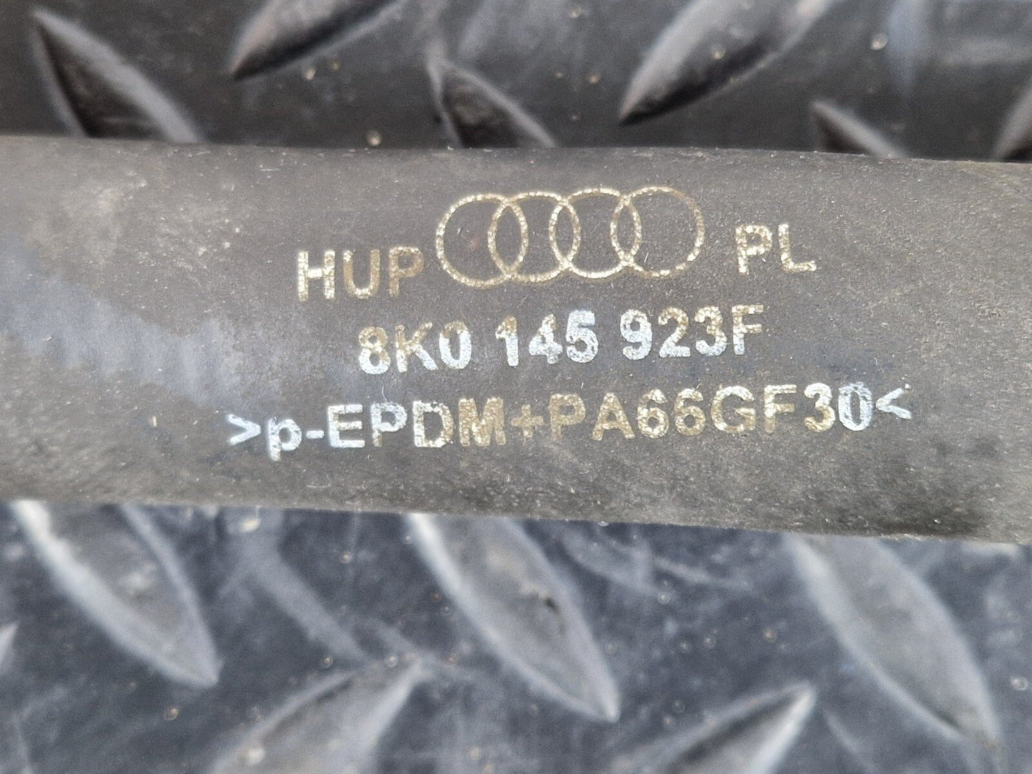 12-17 AUDI A5 S5 A5 8T B8 3.0TFSi V6 COOLANT WATER PIPE 8K0145923F