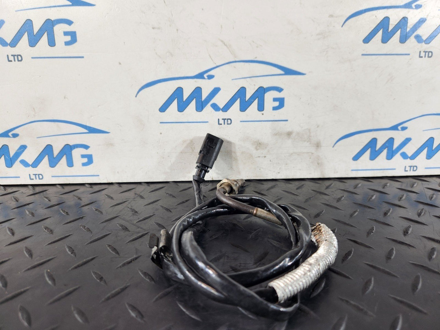 12-18 AUDI A6 C7 GENUINE EXHAUST GAS TEMPERATURE SENSOR 04L906088DR