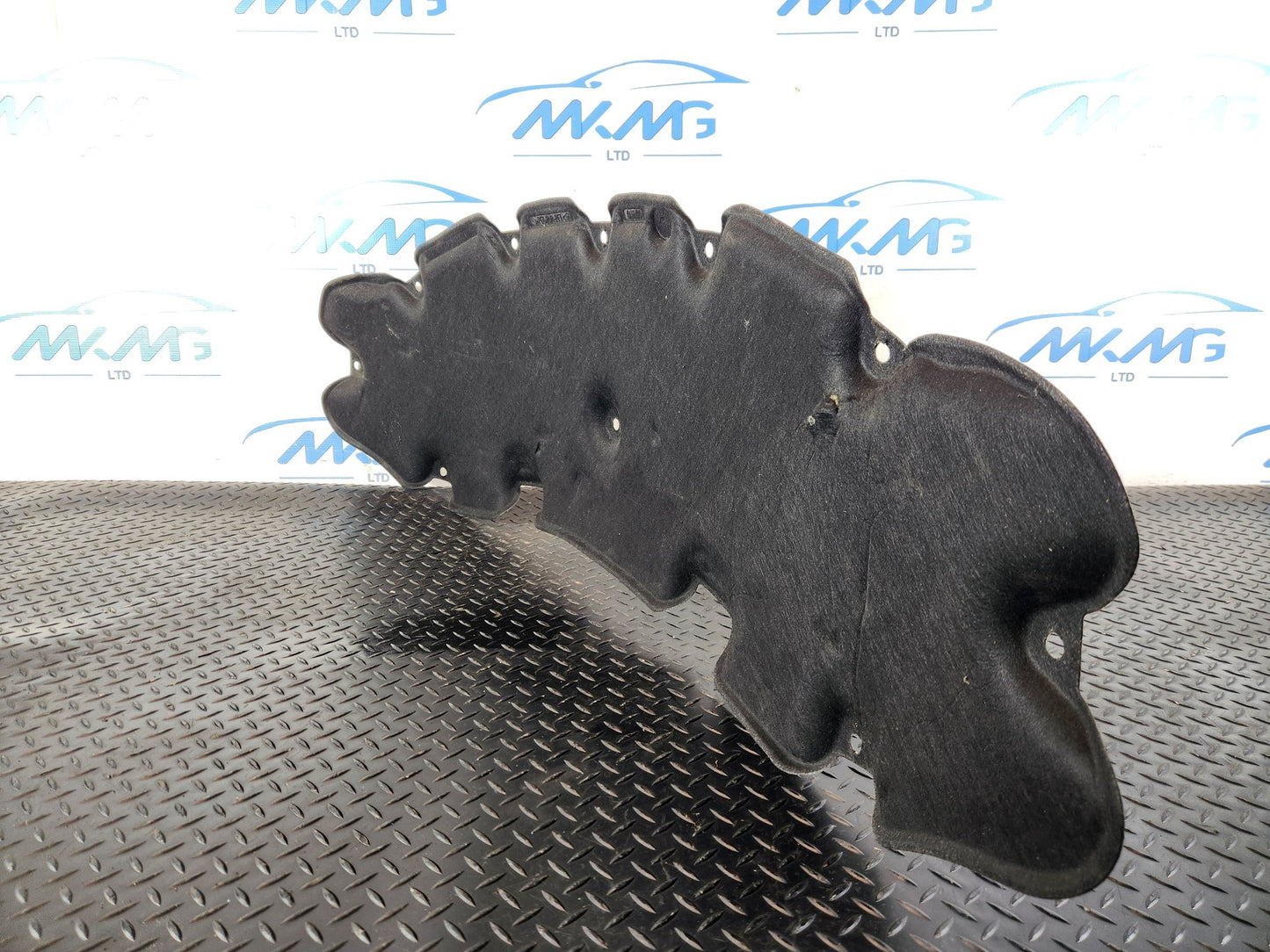 Mercedes-Benz B200d B-Class W247 Engine Bonnet Dampening Compartment A2476829400