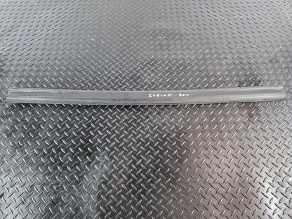 19-ON MERCEDES BENZ B CLASS W247 GENUINE ENGINE RUBBER SEALING