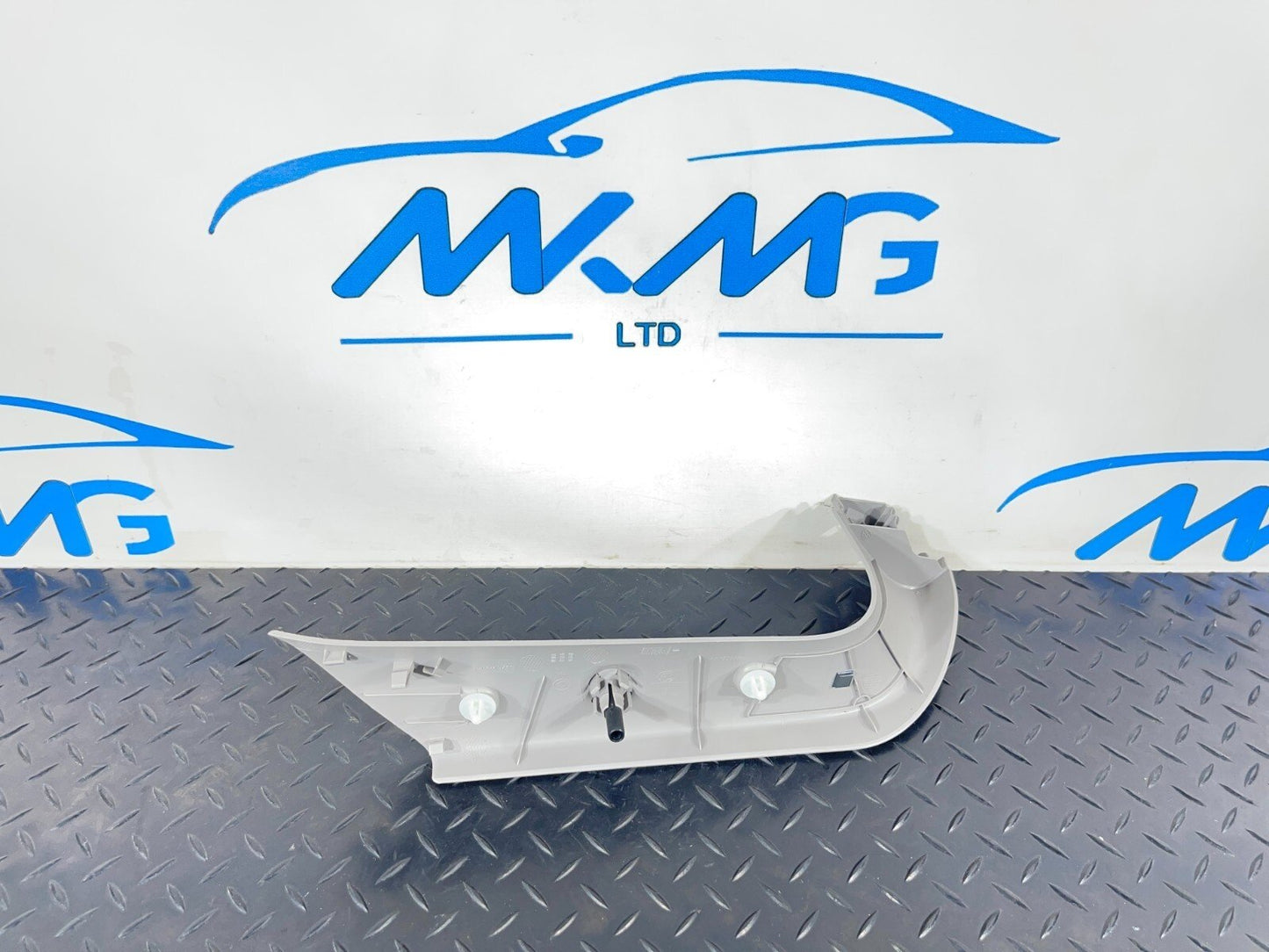 BMW 2 SERIES ACTIVE TOURER F45 Trunk Lid Panel Trim Rear Right Side 51497381042