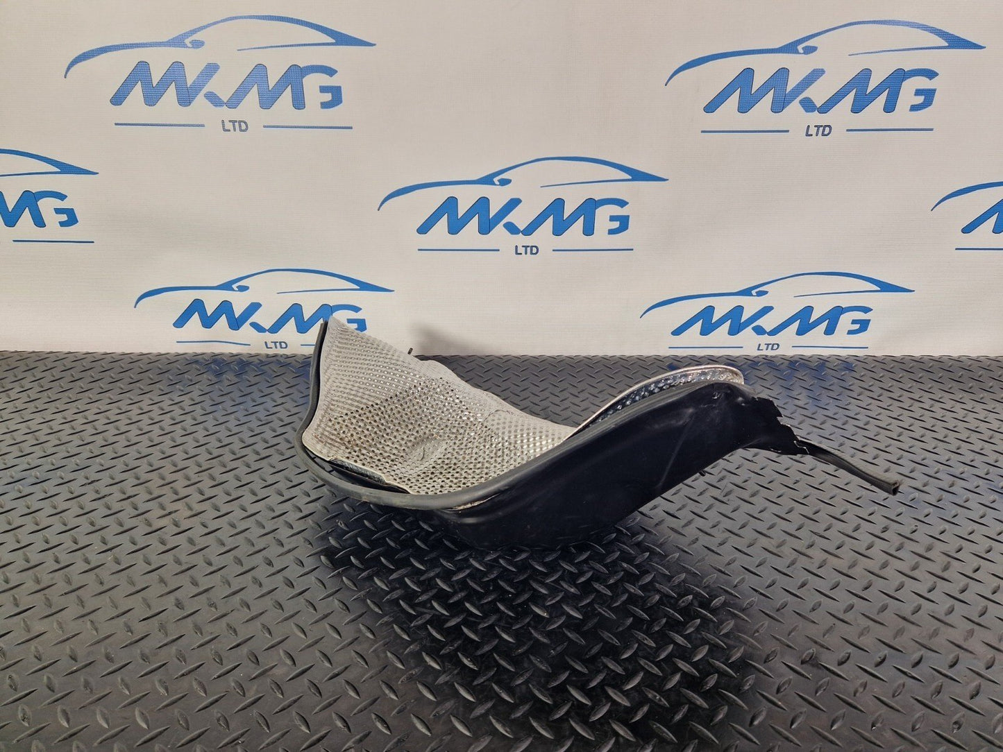 12-18 AUDI A6 C7 GENUINE OEM EXHAUST SILENCER HEAT SHIELD 4G0804165E 4G0819532B