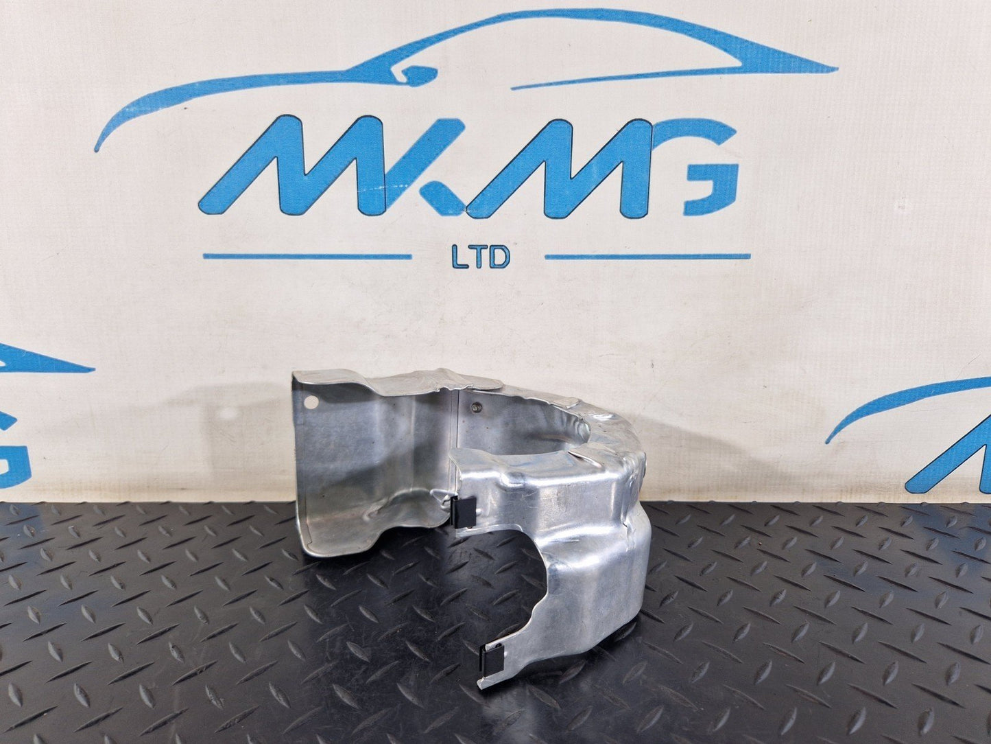 19-ON RANGE ROVER EVOQUE L551 EXHAUST HEAT SHIELD M4D3-6K738-BA
