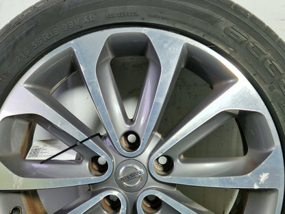 Nissan Qashqai+2 MK1 FL (J10) 18" Alloy Wheel with Tyre 215/55/18 ~4mm