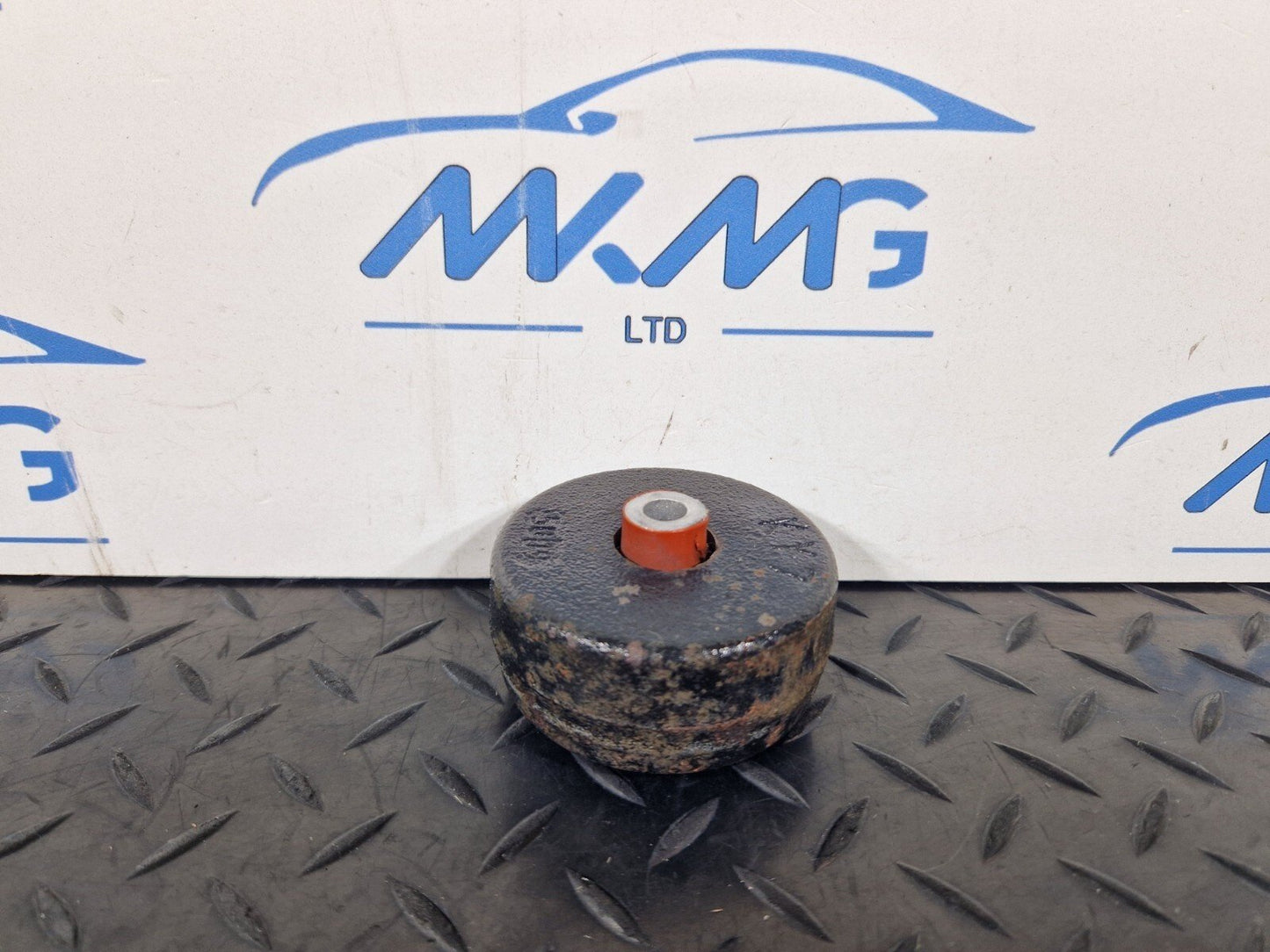 20-24 BMW 1 SERIES F40 GENUINE REAR AXLE VIBRATION ABSORBER 6897637