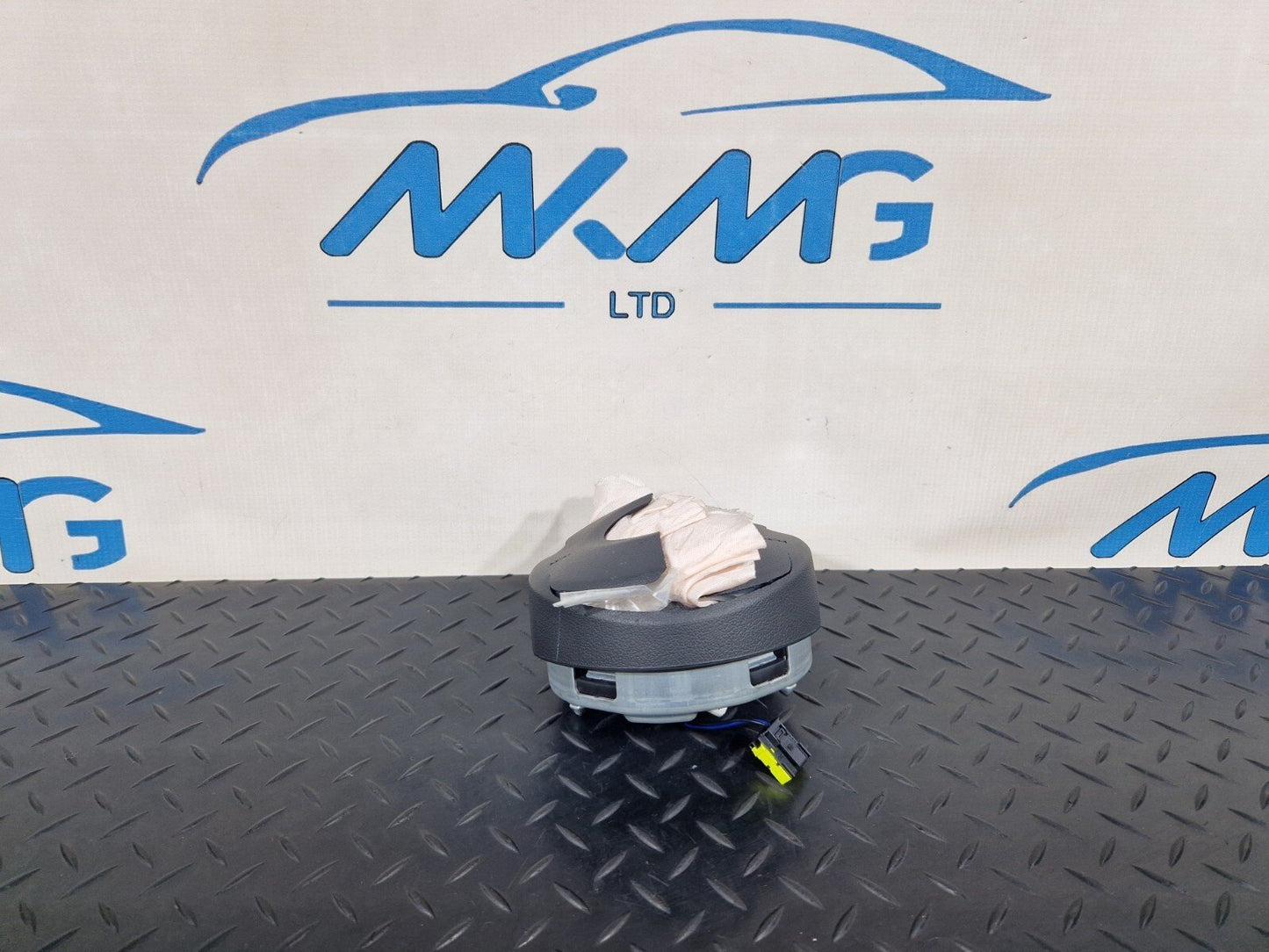 12-18 BMW 4 SERIES F36 LCI M-SPORT GENUINE STEERING WHEEL A- BAG (SPARE&REPAIR)