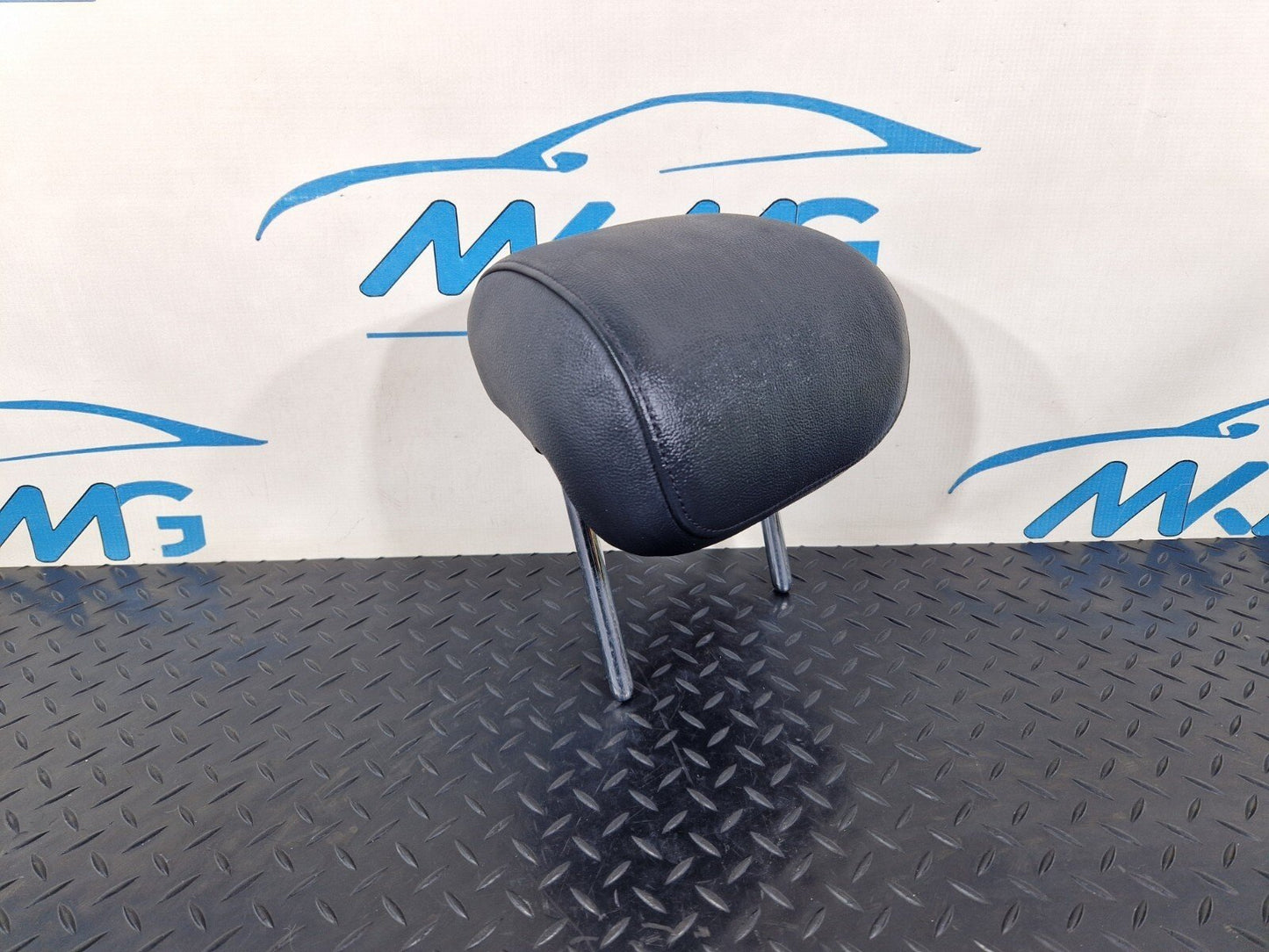 15-18 AUDI A7 4G REAR SEAT BLACK LEATHER HEADREST FITS LEFT & RIGHT 4G8885973