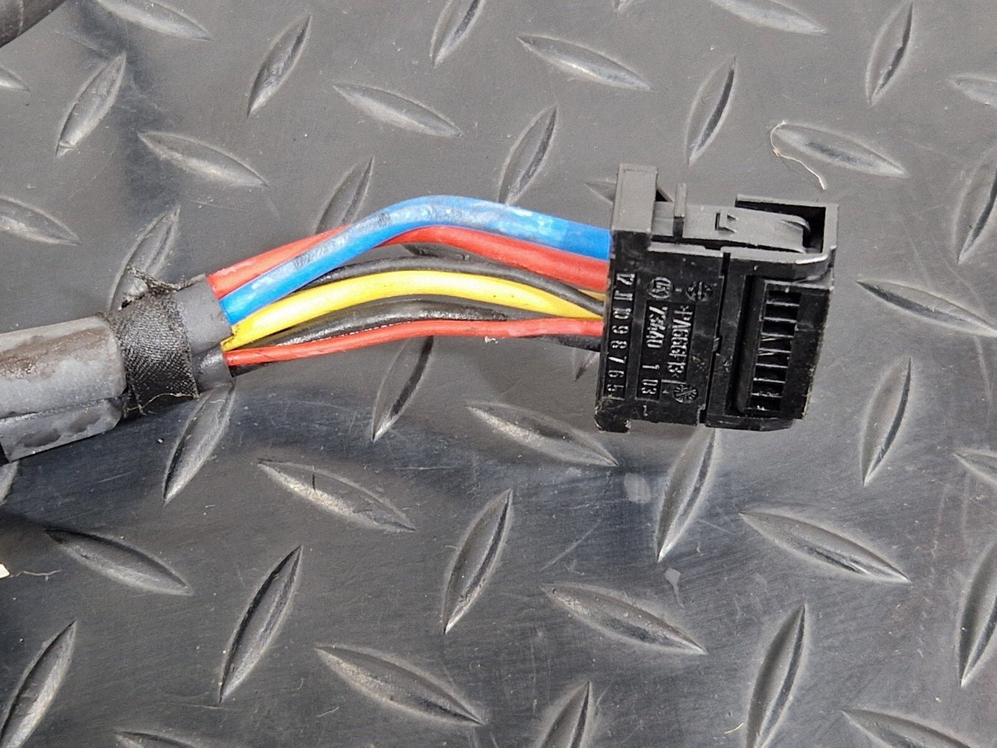 11-18 BMW 6 SERIES F06 ELECTRIC HAND BRAKE RELEASE CABLE 9277202