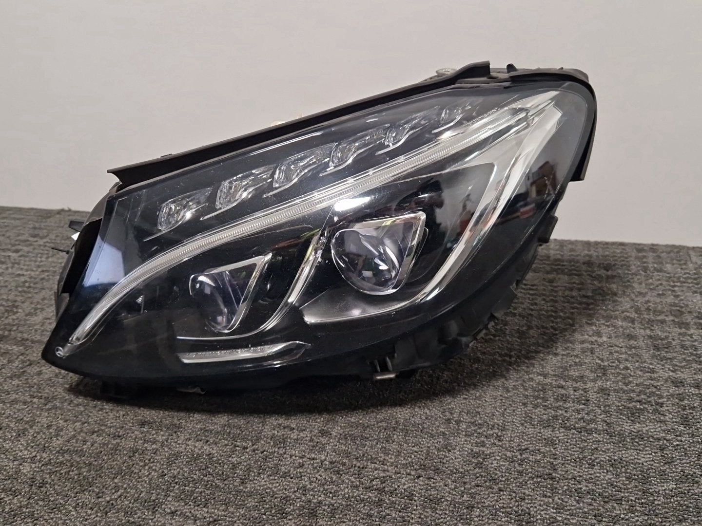 Mercedes-Benz C-Class W205 Genuine Front Left N/S Passenger Headlight &amp; Modules
