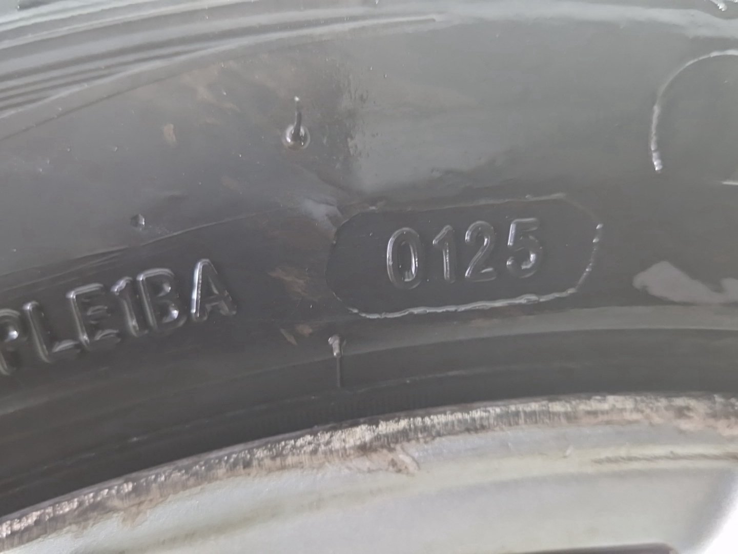 Volkswagen Polo MK5 (6R) 16" Alloy Wheel with Tyre 215/45/16 7mm 8R0601025K