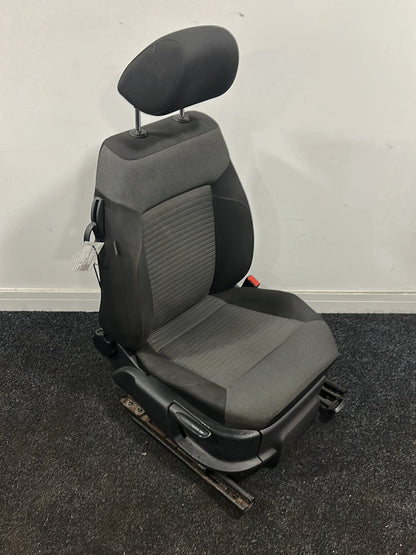 Volkswagen Polo 6R MK5 Hatchback Genuine Front Right O/S Driver Seat
