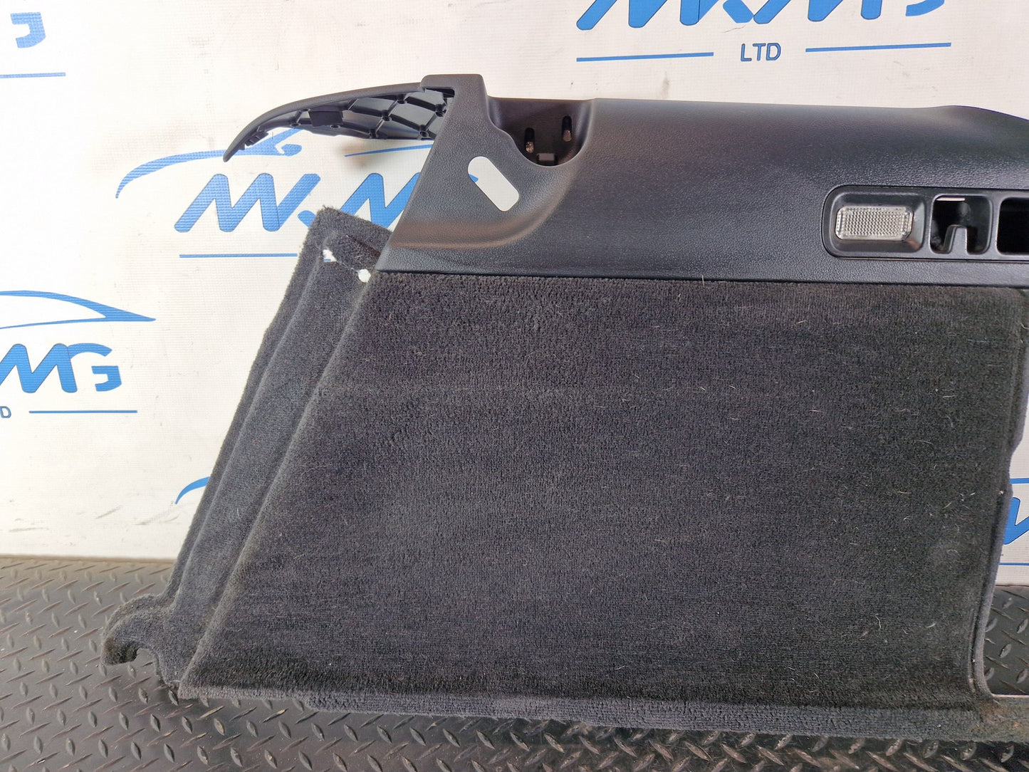 Audi A6 Allroad C7 REAR RIGHT O/S SIDE TRUNK TRIM COVER 4G9863880