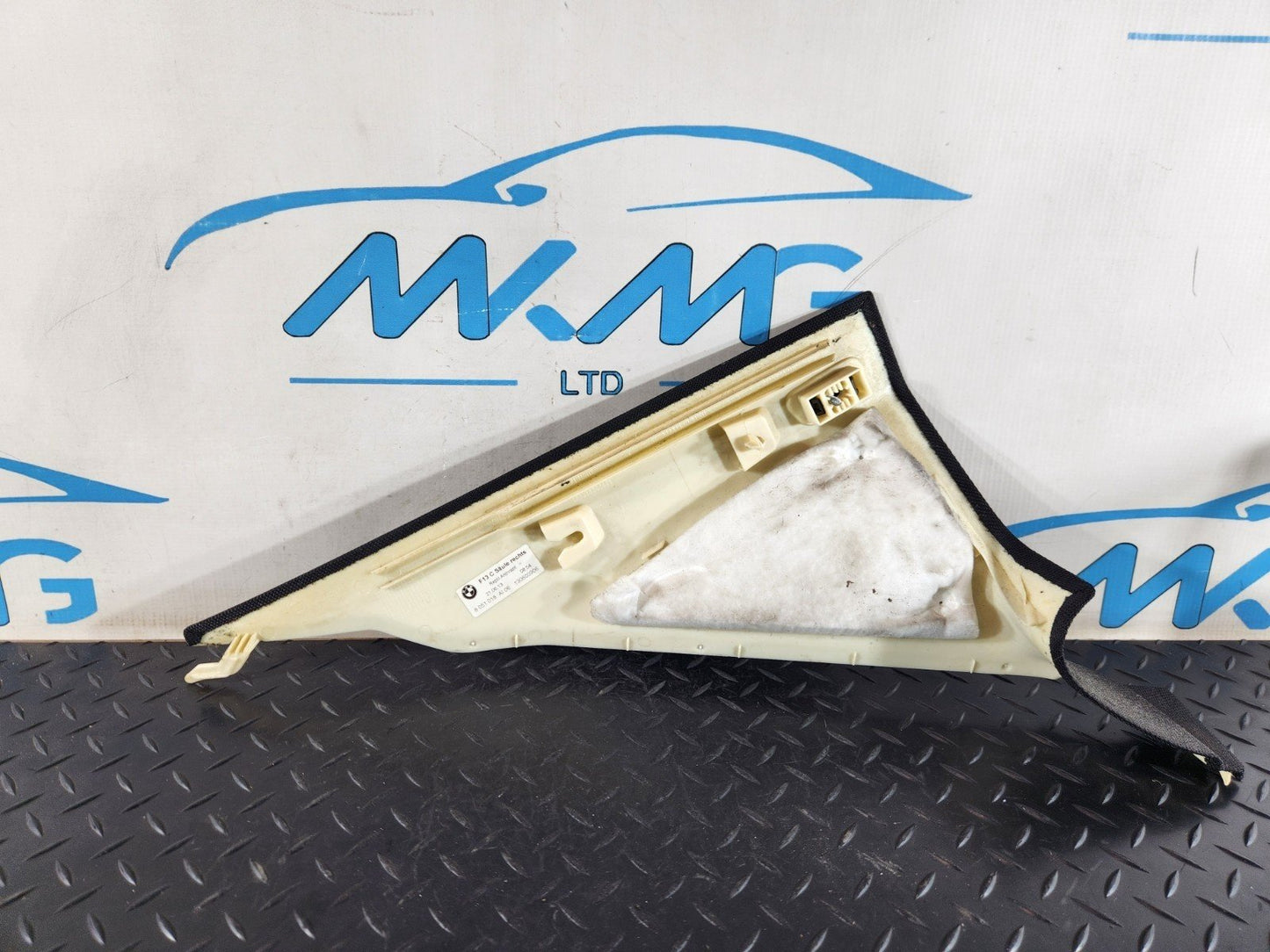 11-18 BMW 6 SERIES F13 C PILLAR RIGHT O/S COVER TRIM PANEL 8051018