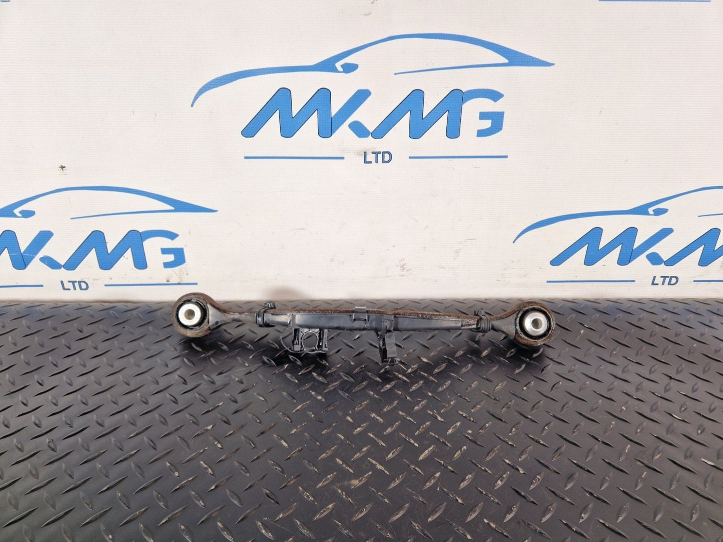 11-19 MERCEDES BENZ ML W166 GENUINE REAR LEFT N/S CONTROL ARM A1664230723
