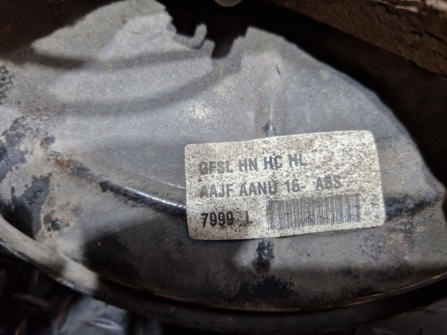 Vauxhall Mokka MK1 (G1U0) SUV 1.6L Diesel Genuine Front Left Wheel Hub
