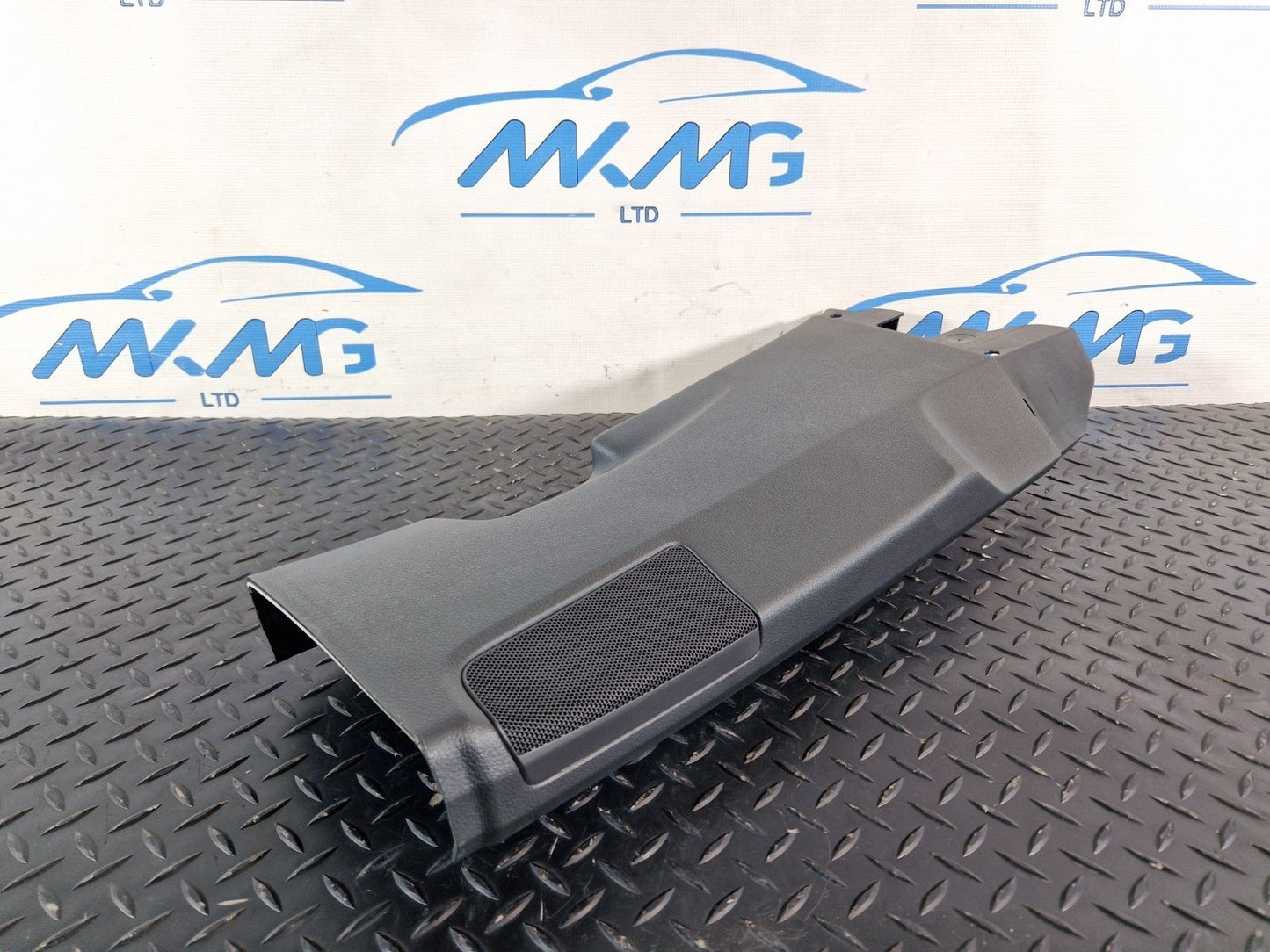 16-20 AUDI Q7 4M GENUINE LEFT N/S B-PILAR TRIM COVER IN BLACK 4M0867239