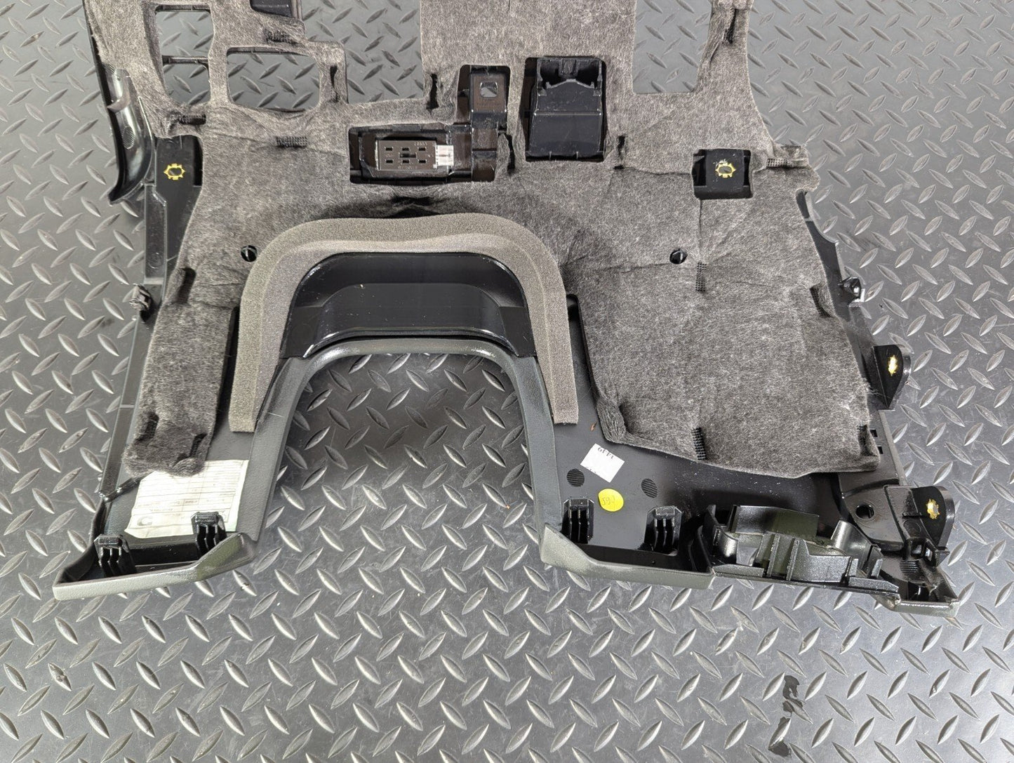 10-17 AUDI A8 4H DASHBOARD LOWER STEERING COLUMN COVER TRIM 4H285700638