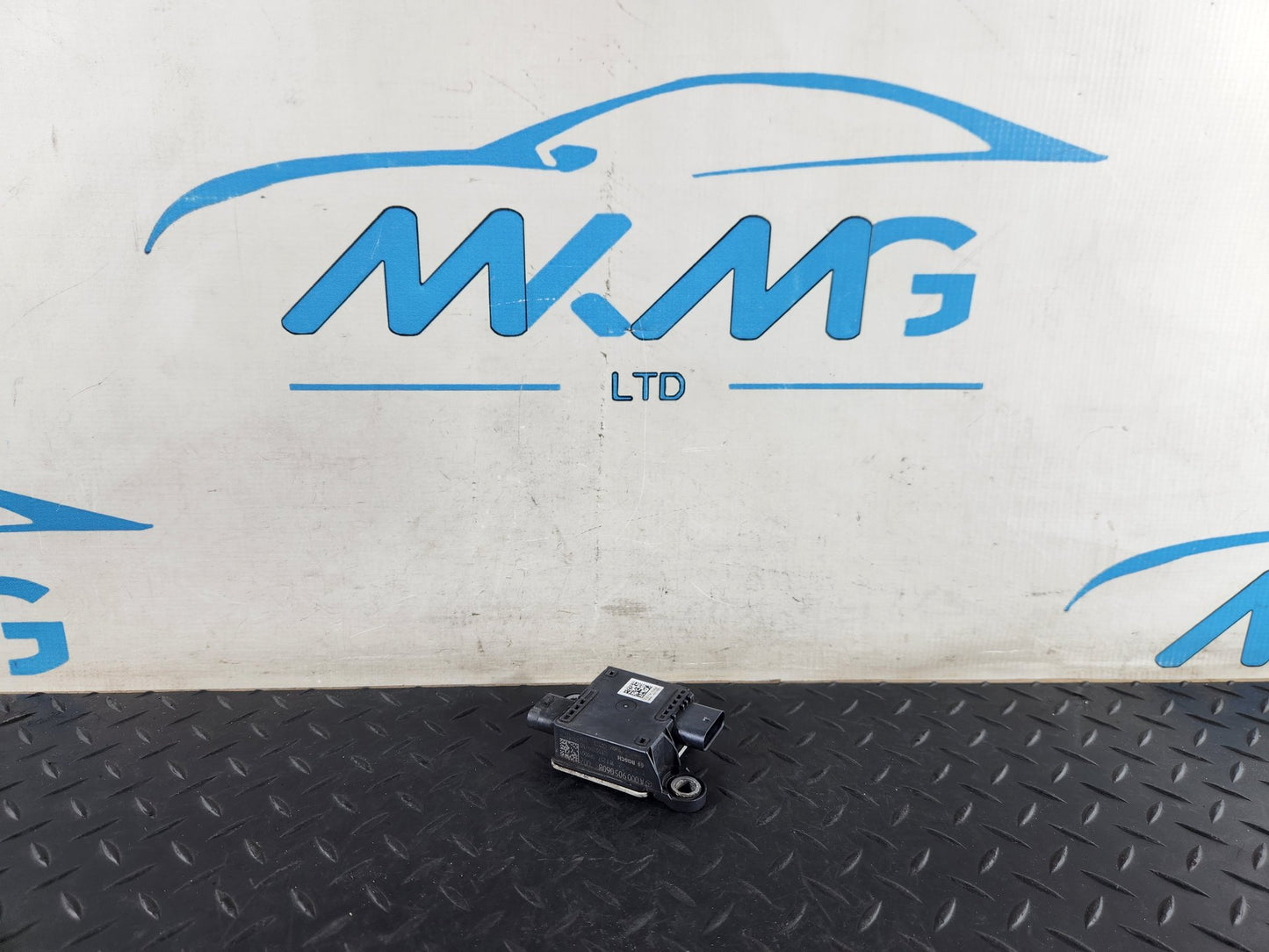 Mercedes-Benz Sprinter W907 2.1 Diesel Lambda Oxygen Nox Sensor A0009050608