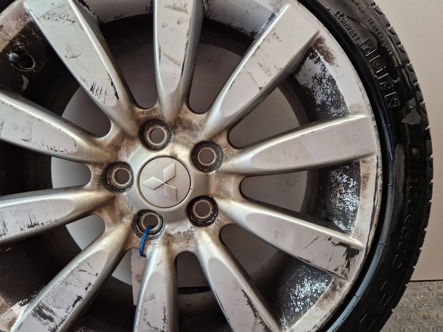 2009 Mitsubishi Lancer MK5 (CX8A) 18" Alloy Wheel with Tyre 215/45/18 ~5mm