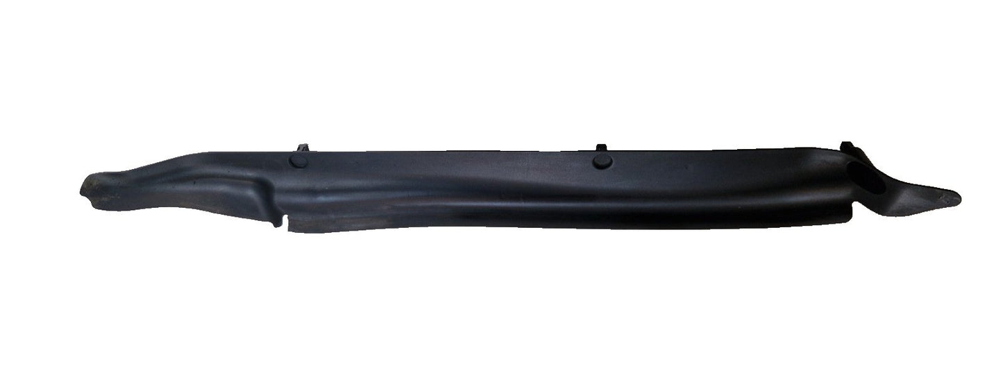 10-18 VW TOUAREG 7P GENUINE RIGHT FRONT FENDER END TRIM 7P6821112B