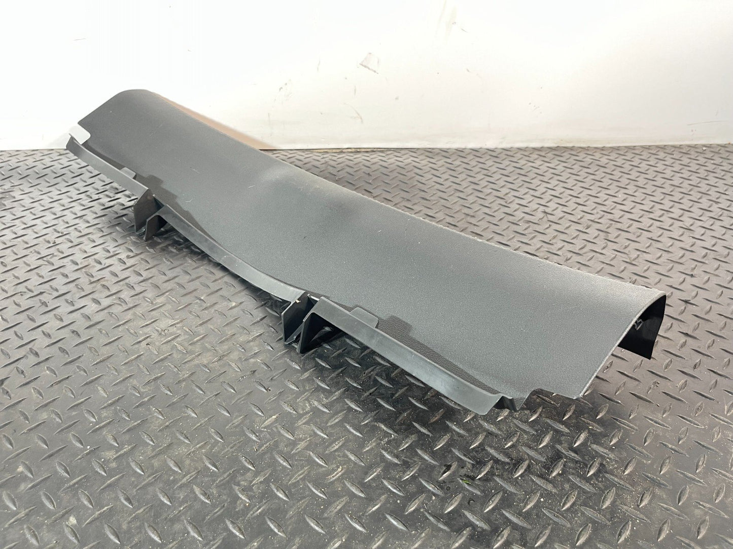 16-19 AUDI A4 B9 ESTATE GENUINE BOOT TRUNK SILL COVER PROTECTION 8W5863471