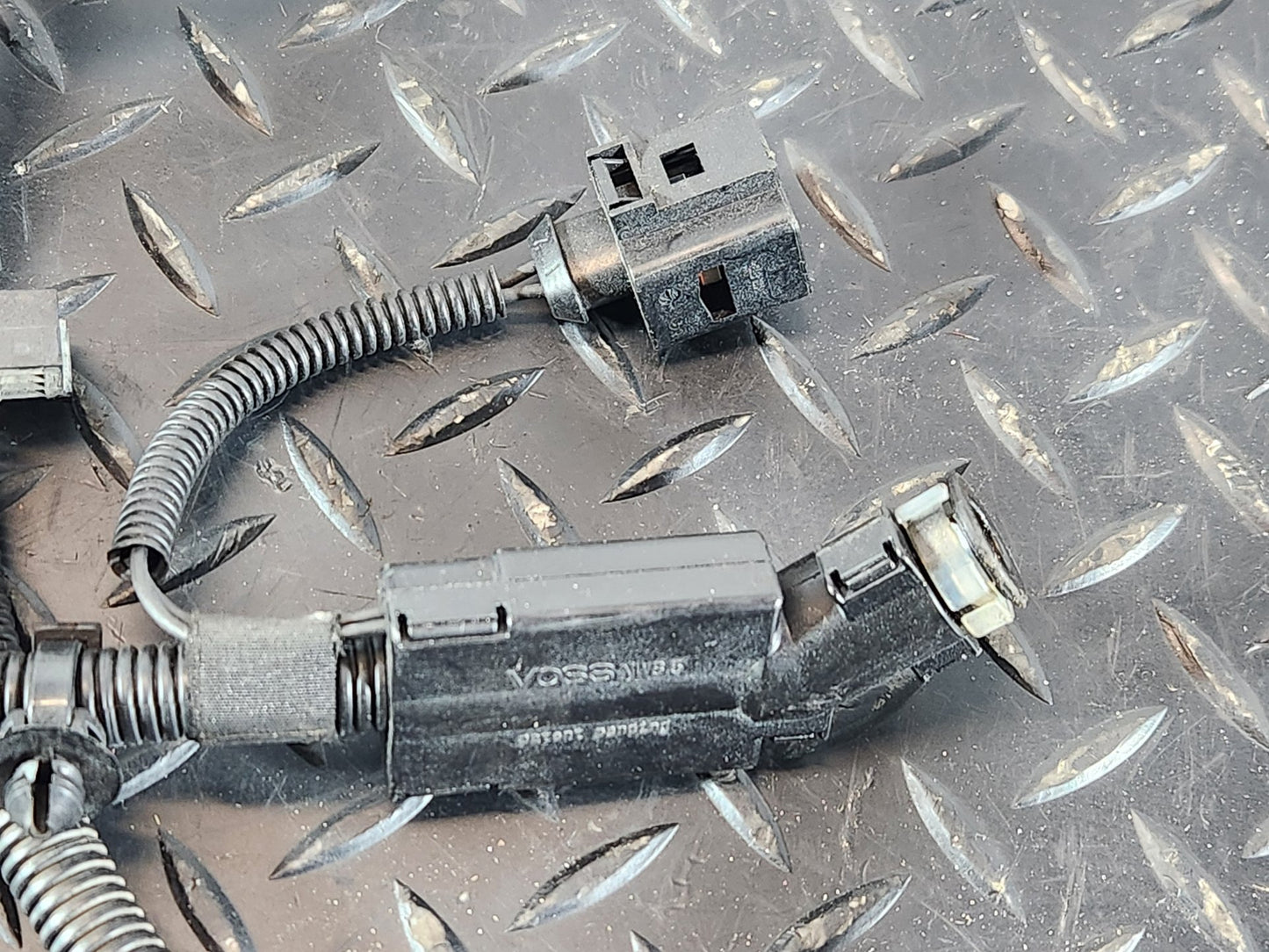 Audi A4 B9 Genuine AdBlue Transfer Hose Pipe 8W0131961A
