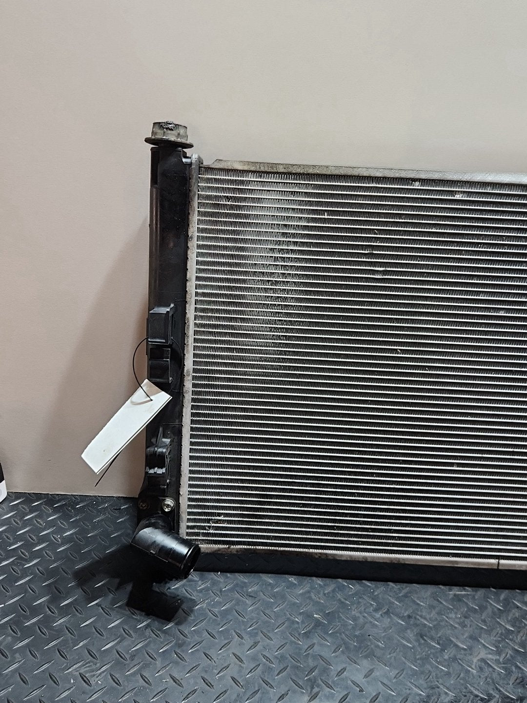 Mitsubishi Lancer 2L Diesel 103kw BKD Genuine Cooling A/C Air Con Radiator