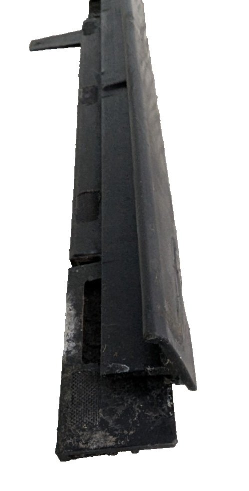 17-ON LAND ROVER DISCOVERY L462 OEM FRONT RIGHT SIDE DOOR MOLDING HY32201A38AC