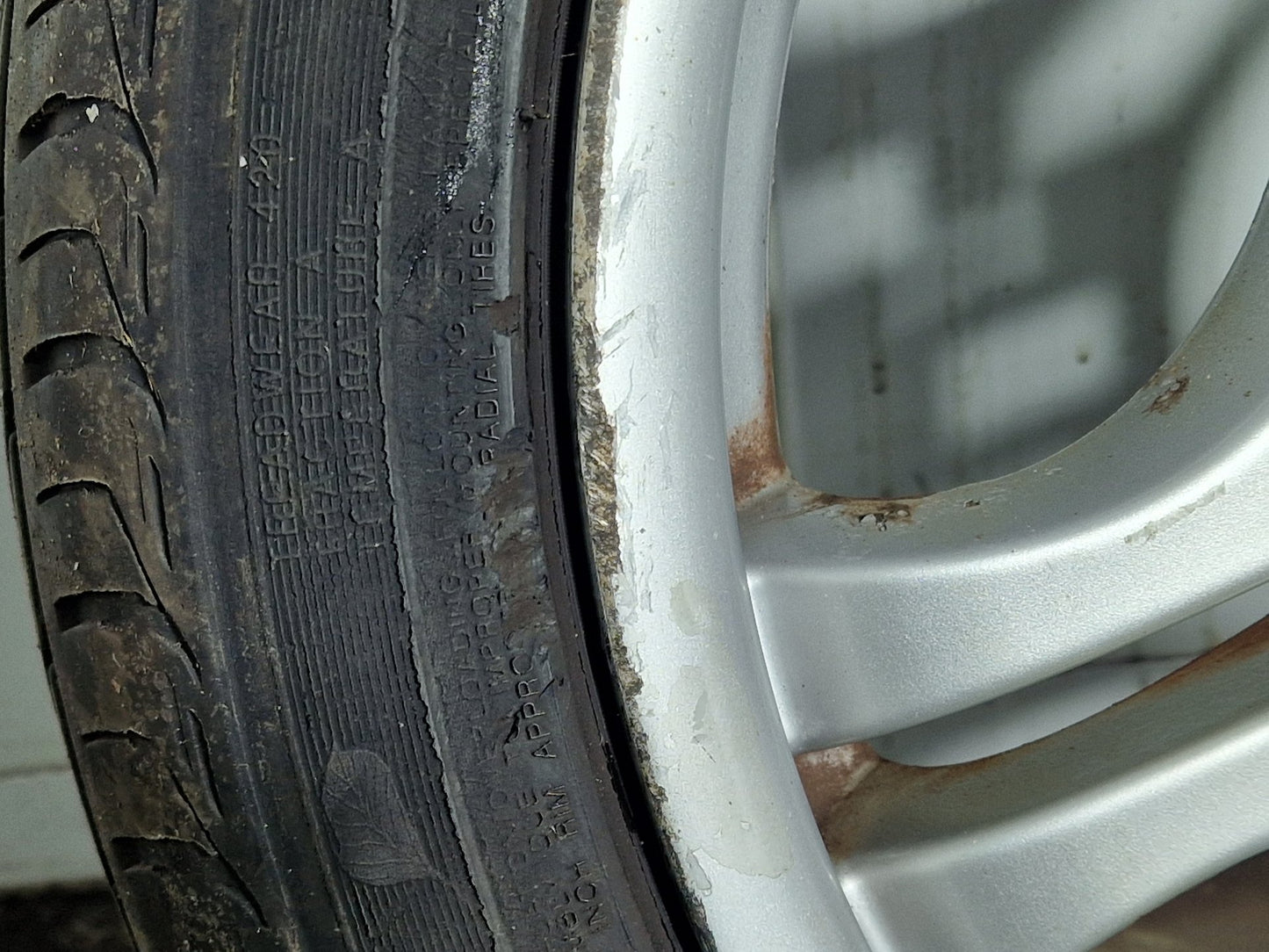 BMW 3 Series E46 17" Alloy Wheel with Tyre 225/45/17 ~5mm 2229180