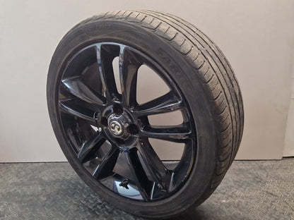 Vauxhall Corsa MK3 (D) (4400) 17" Alloy Wheel with Tyre 215/45/17 ~3mm 9272760