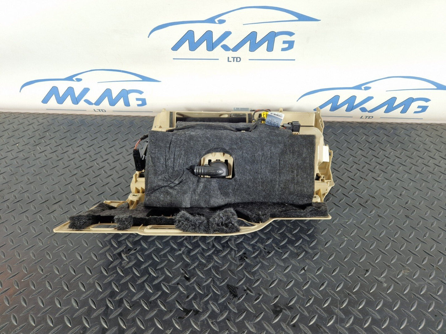 16-24 AUDI A5 F5 COUPE GENUINE DASHBOARD GLOVE BOX 8W2857035