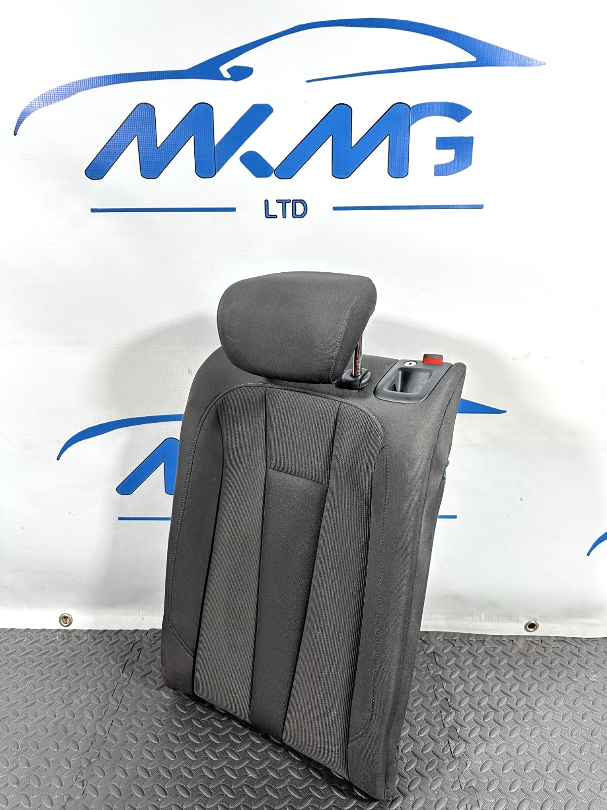 16-19 AUDI A4 B9 SALOON GENUINE REAR LEFT BACKREST SEAT WITH HEADREST CLOTH
