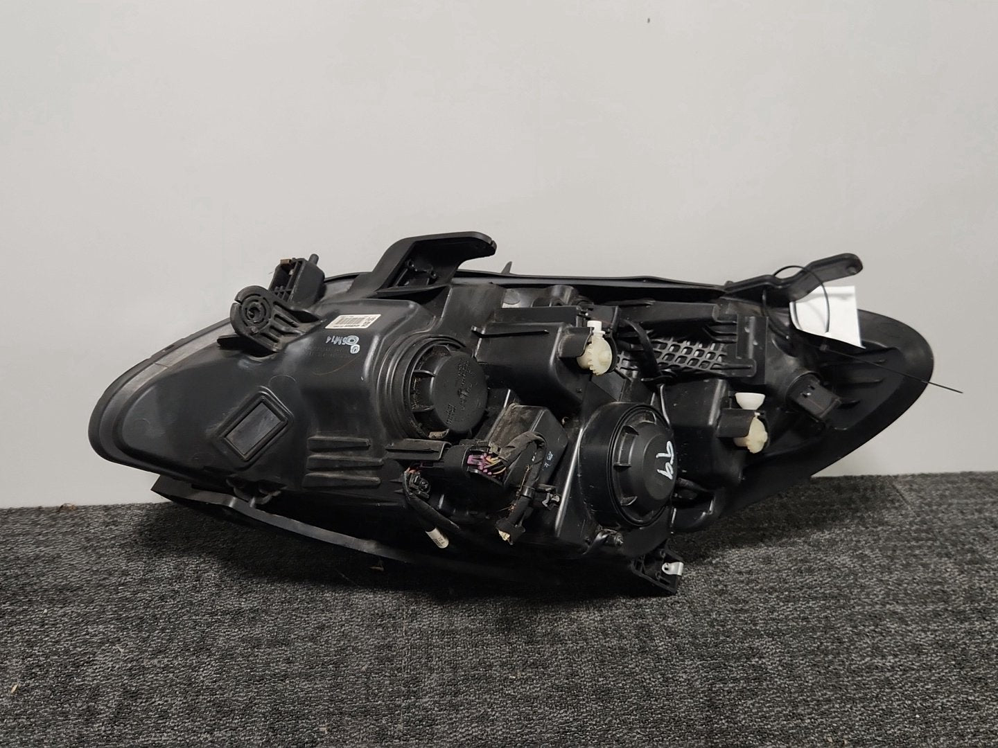 Vauxhall Mokka MK1 (G1U0) SUV Genuine Front Right O/S Driver Headlight 42435928