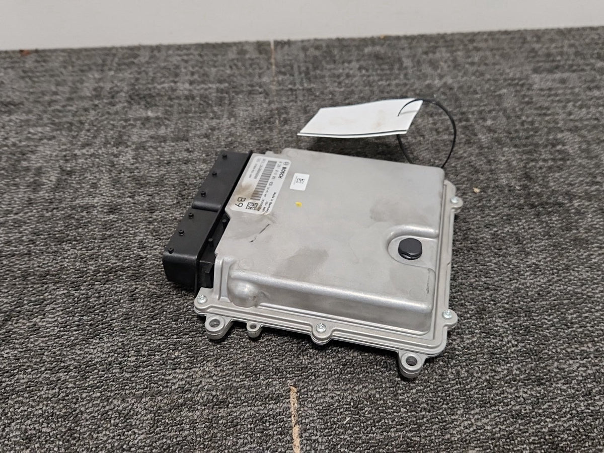 Honda Civic MK9 (FK27) Hatchback Genuine Engine Control Unit ECU 37820-R3L-G04