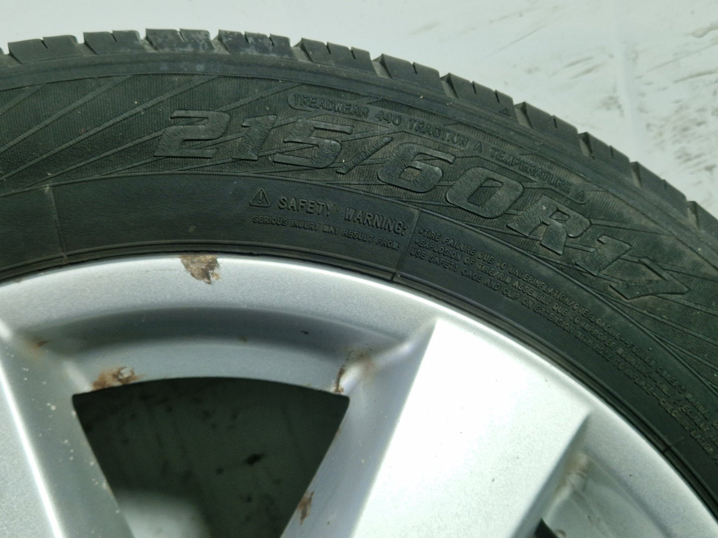 Nissan X-Trail MK2 (T31) 17" Alloy Wheel with Tyre 215/60/17 ~5mm