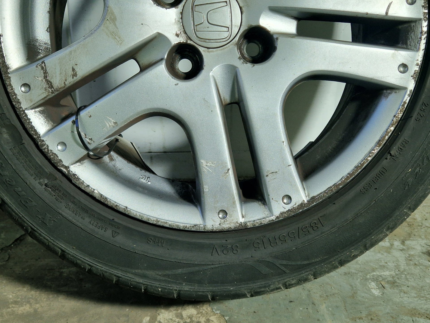 Honda Jazz 16" Alloy Wheel with Tyre ~3mm 185/55/16 SAA560C