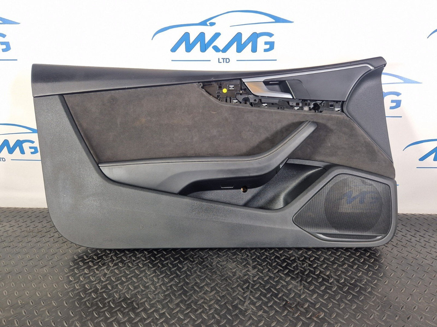 16-23 AUDI S5 COUPE FRONT LEFT PASSENGER SIDE DOOR CARD 8W6867133