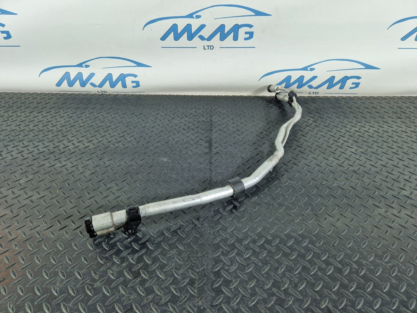 10-17 AUDI A8 4H GENUINE AIR CON PIPES HOSES 4H0260712G