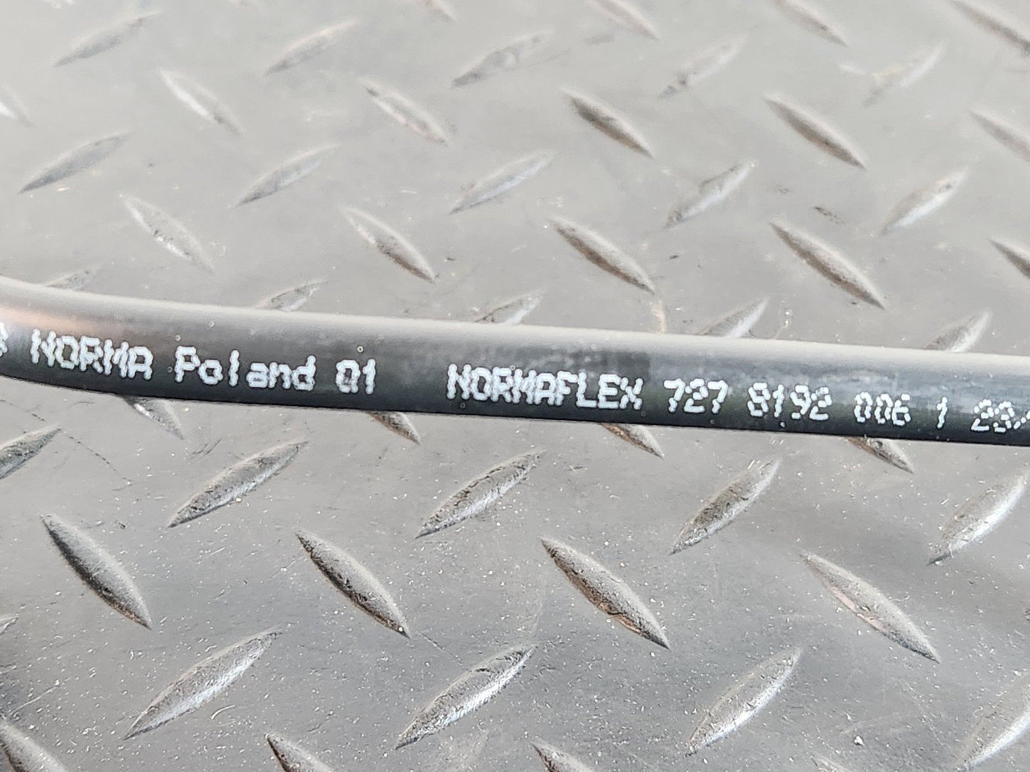 16-19 MERCEDES BENZ GLE W166 GENUINE PIPE HOSE A1665000991