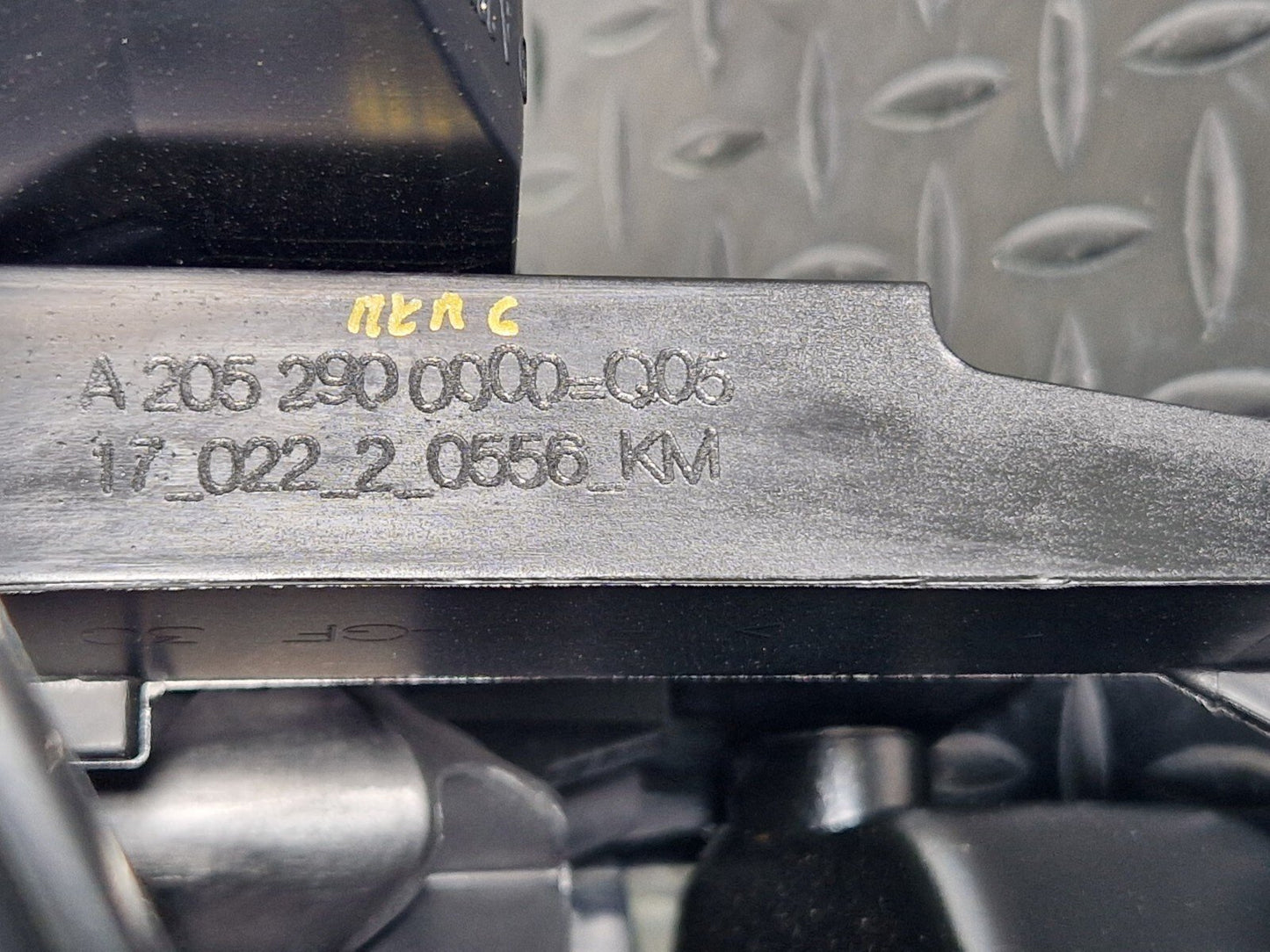 14-21 MERCEDES BENZ C200d W205 GENUINE BRAKE PEDAL A2052920515 A2052920507