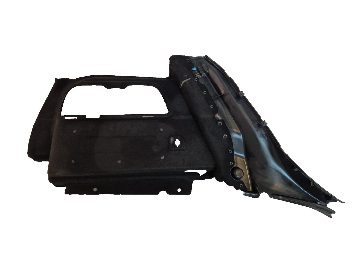 12-18 MERCEDES BENZ A CLASS W176 OEM  REAR RIGHT BOOT TRIM A1766903200