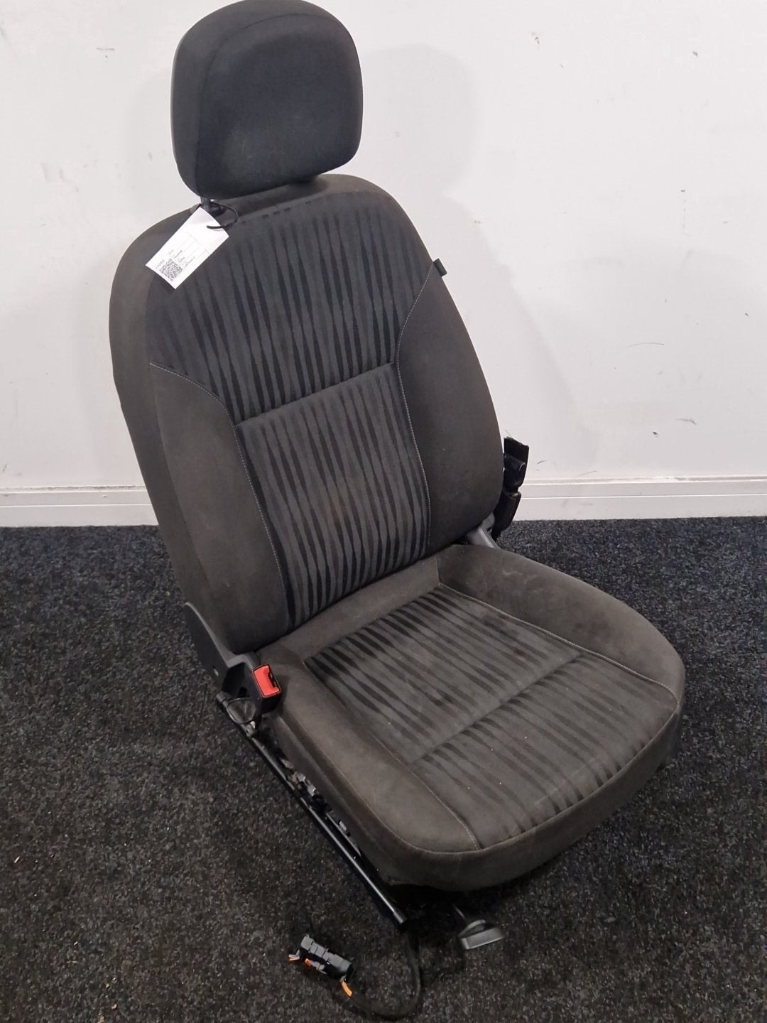 Vauxhall Zafira MK3 (C) (A3470) MPV Genuine Front Left N/S Passenger Seat